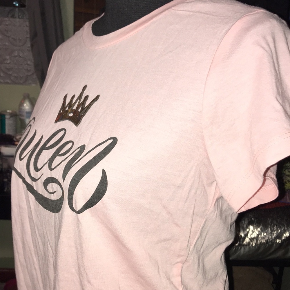 🌅# 231-(M)Bobbie Brooks new pink Ladies t-shirt Queen Pajama Top  NEW